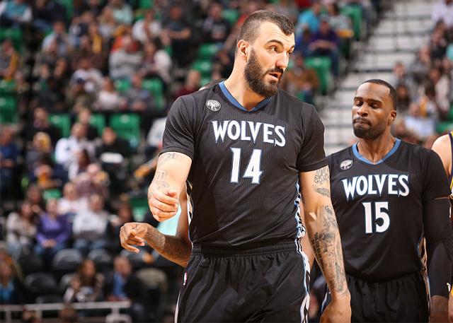 回到桌前仍 回到桌前仍